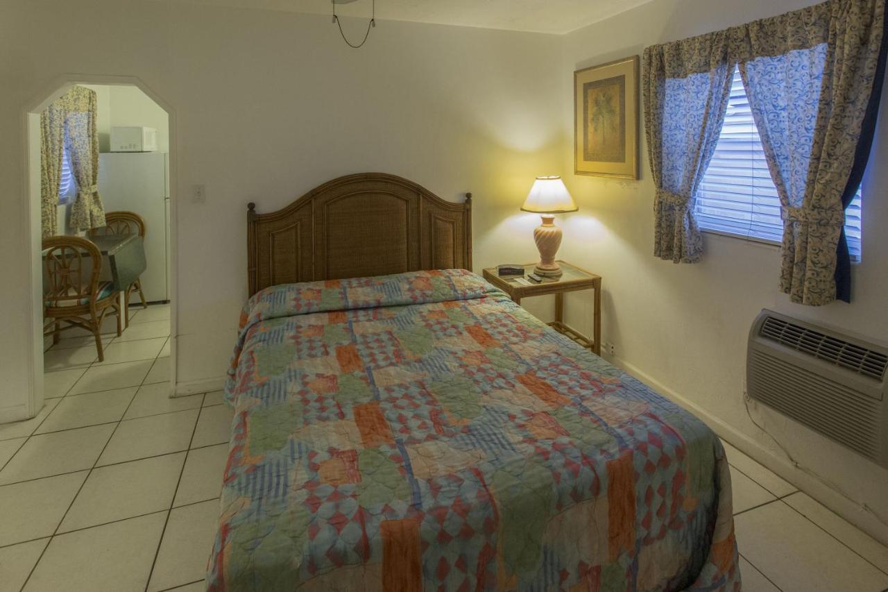 Richard'S Motel Extended Stay Hallandale Beach Extérieur photo