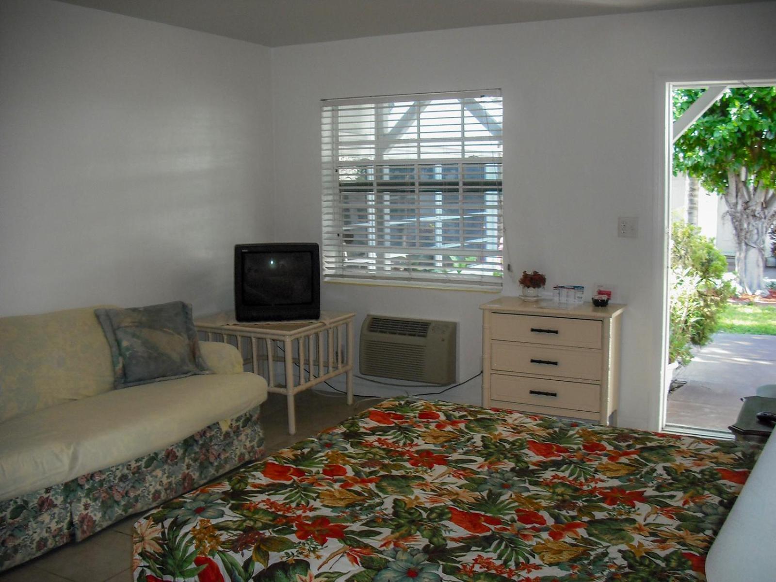 Richard'S Motel Extended Stay Hallandale Beach Extérieur photo